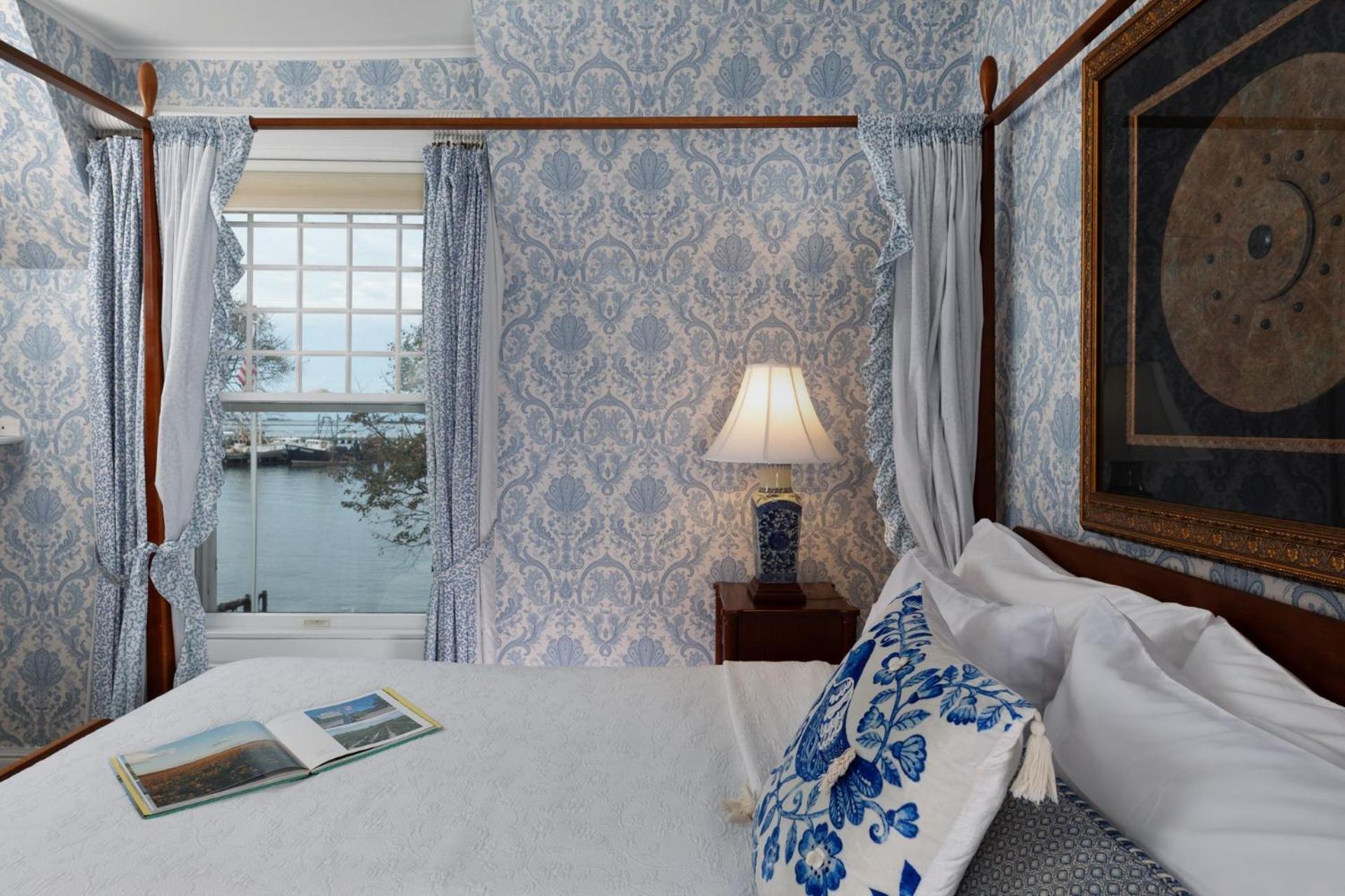 غرينبورت Harbor Knoll Bed And Breakfast المظهر الخارجي الصورة